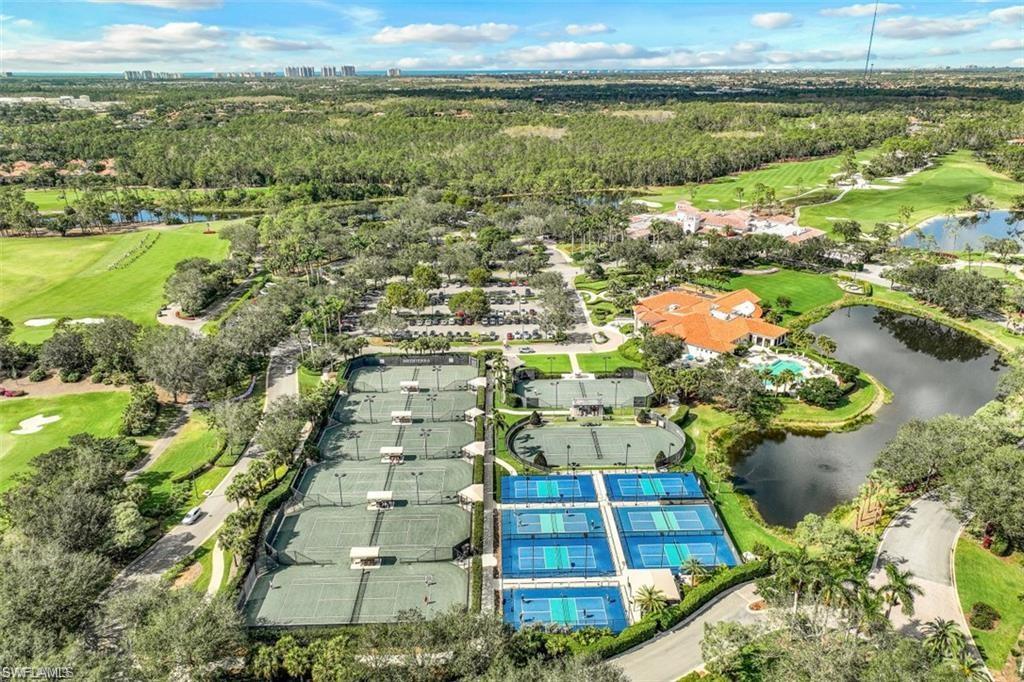 Tennis and Pickelball courts