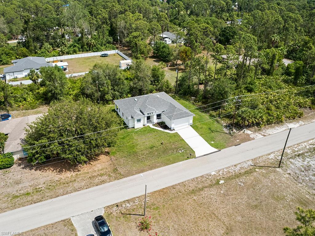 902 Williams AVE photo 28