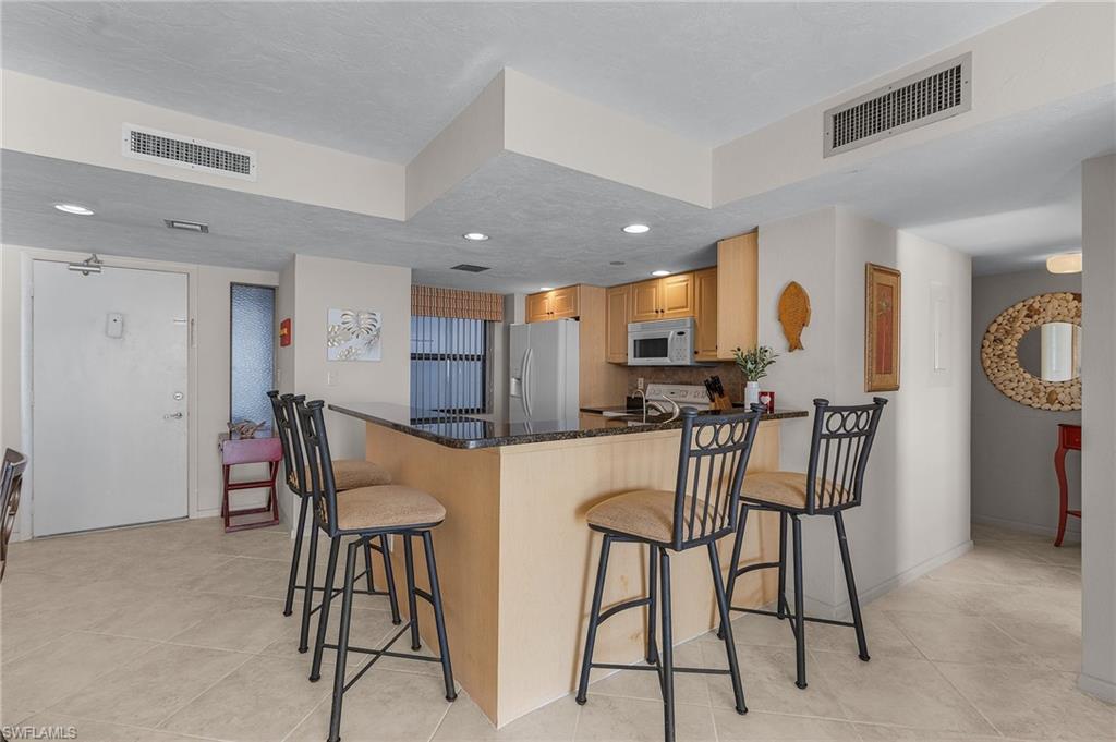 26300 Hickory BLVD 903 photo 7