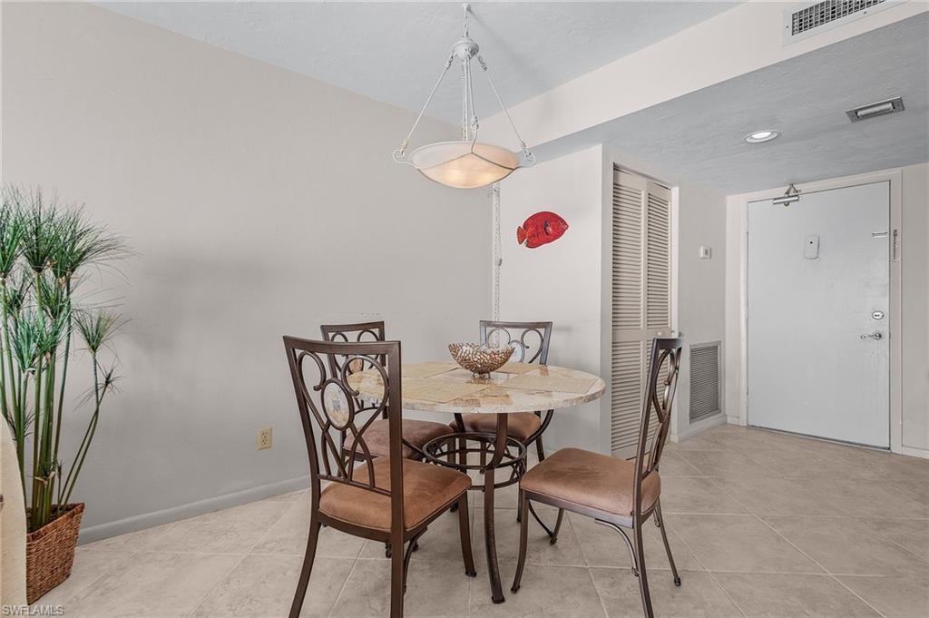 26300 Hickory BLVD 903 photo 9