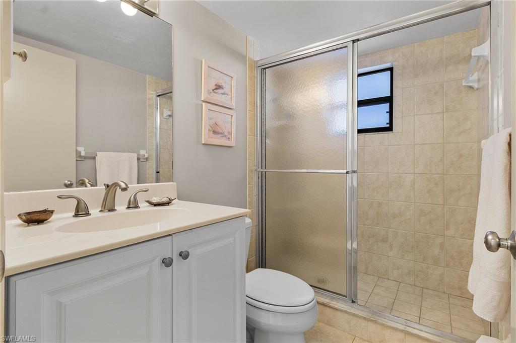 26300 Hickory BLVD 903 photo 14