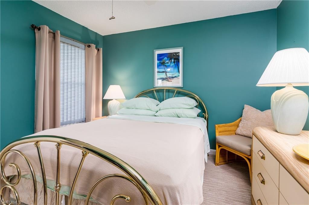 Guest bedroom