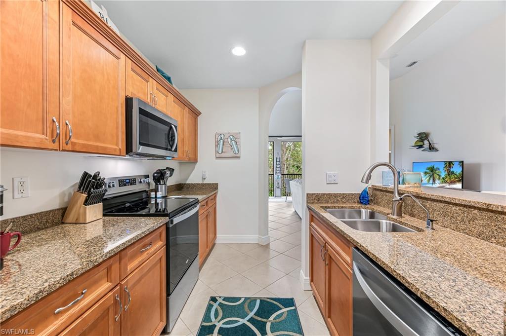 27001 Serrano WAY 201 photo 12