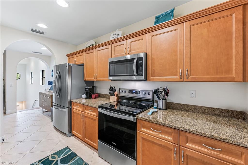 27001 Serrano WAY 201 photo 11