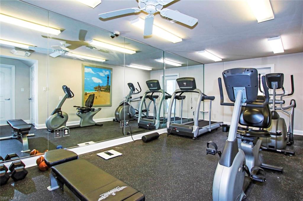 Exercise room featuring ceiling fan