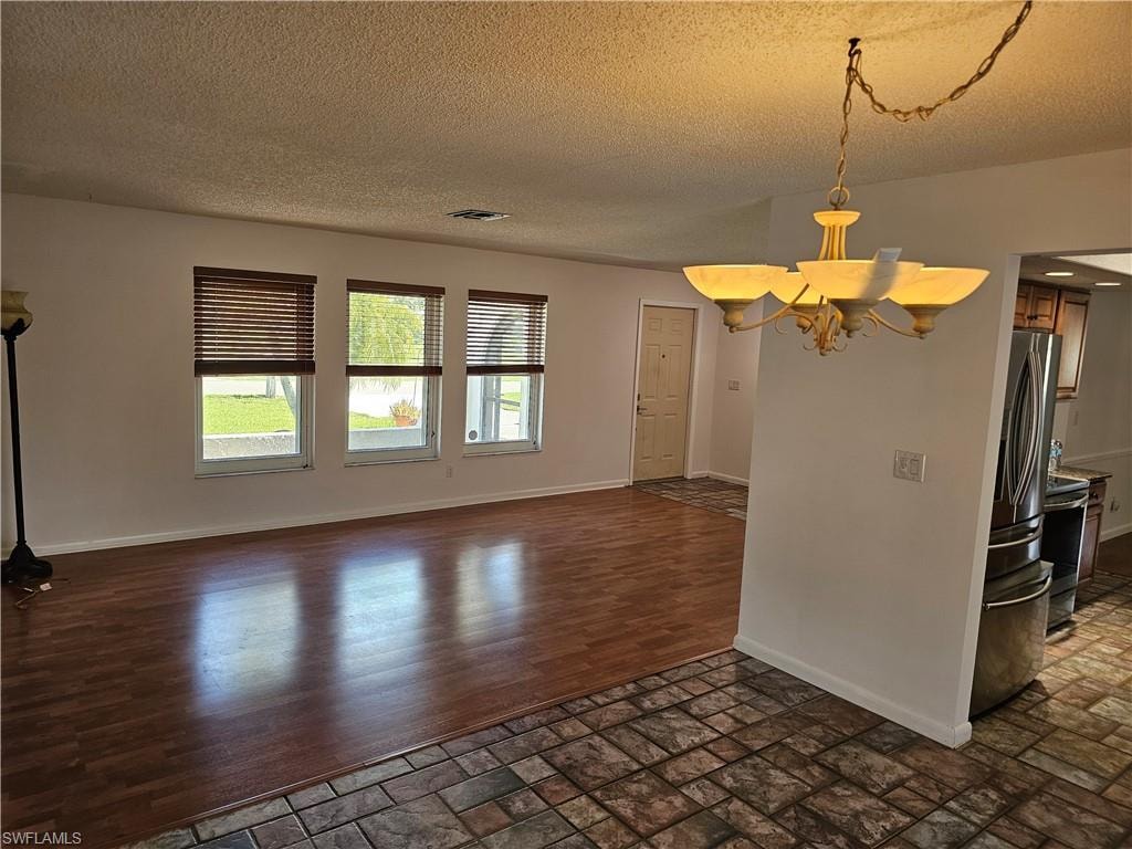 1404 SE 22nd TER photo 13