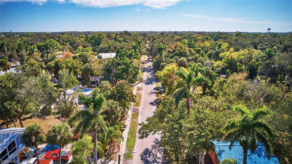 213 Delray AVE photo 12