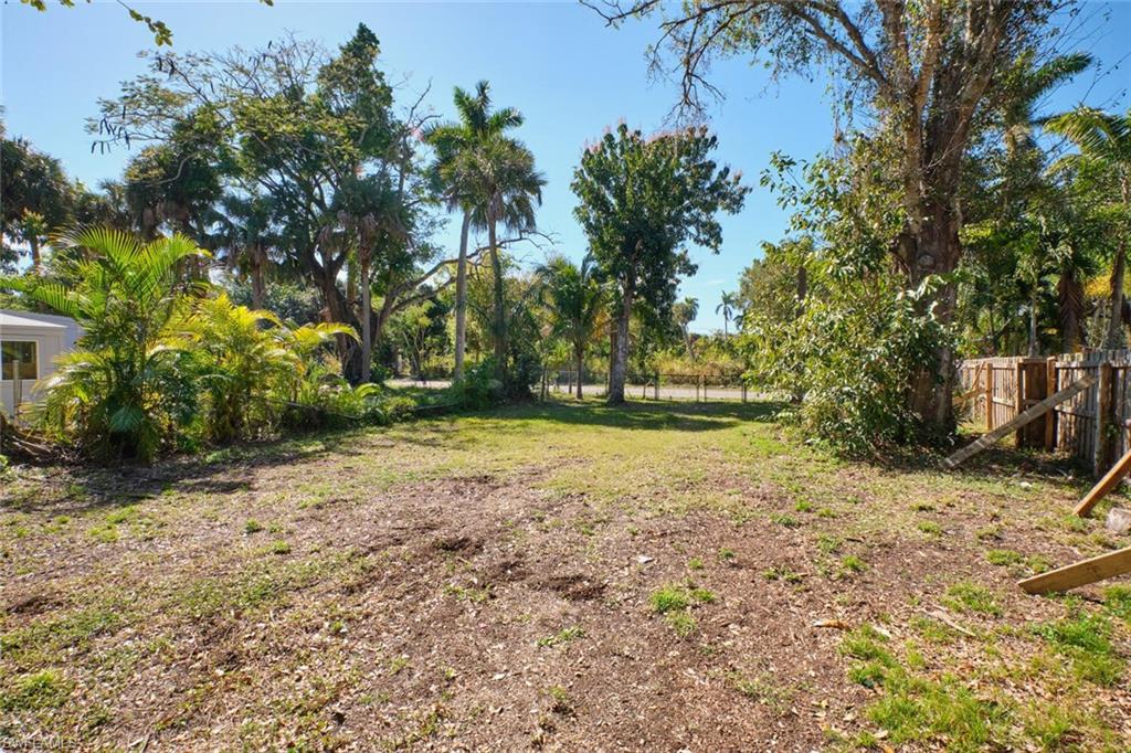 View to front of lot