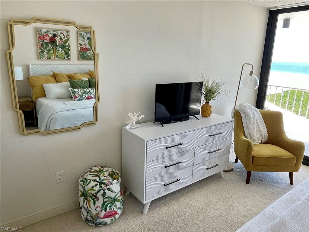 Bedroom featuring carpet