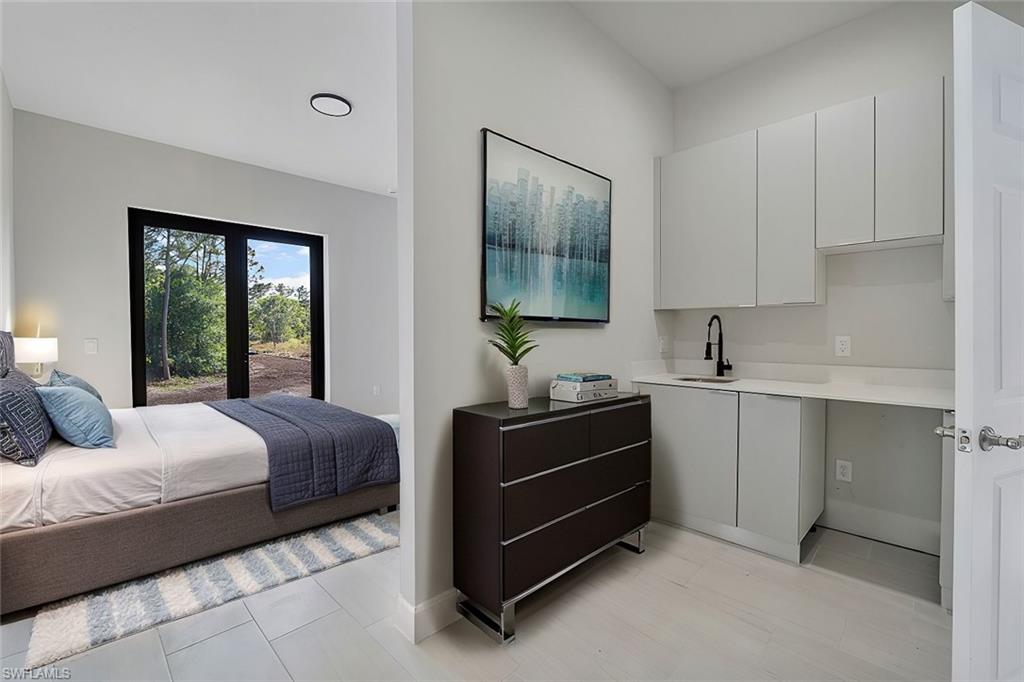 1Bedroom 1 bath with separate entrance