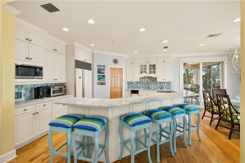 15899 Captiva DR photo 13