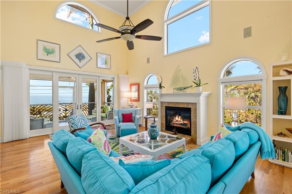 15899 Captiva DR photo 9