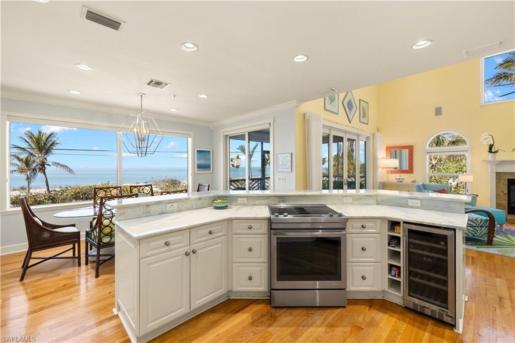 15899 Captiva DR photo 14