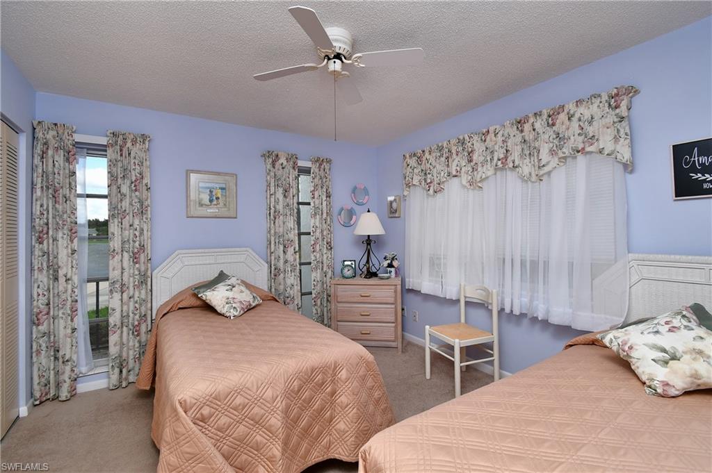 8 Park Lane CIR photo 17