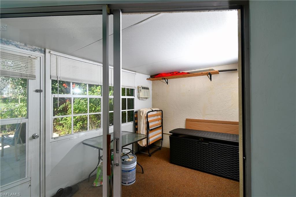 8 Park Lane CIR photo 12