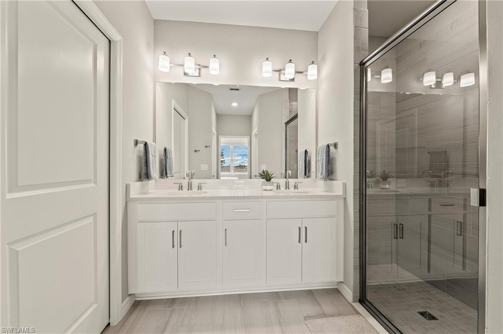 11821 Venetian Lagoon DR 104 photo 13