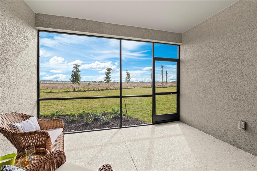 11821 Venetian Lagoon DR 104 photo 22