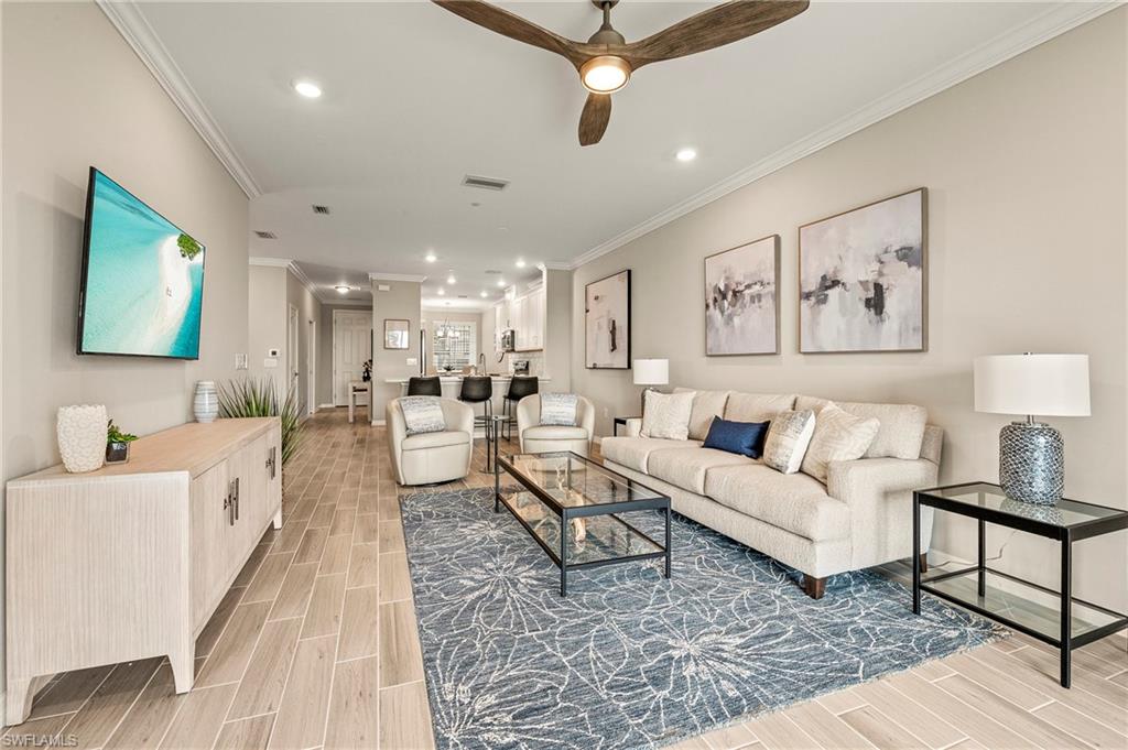 11821 Venetian Lagoon DR 104 photo 10