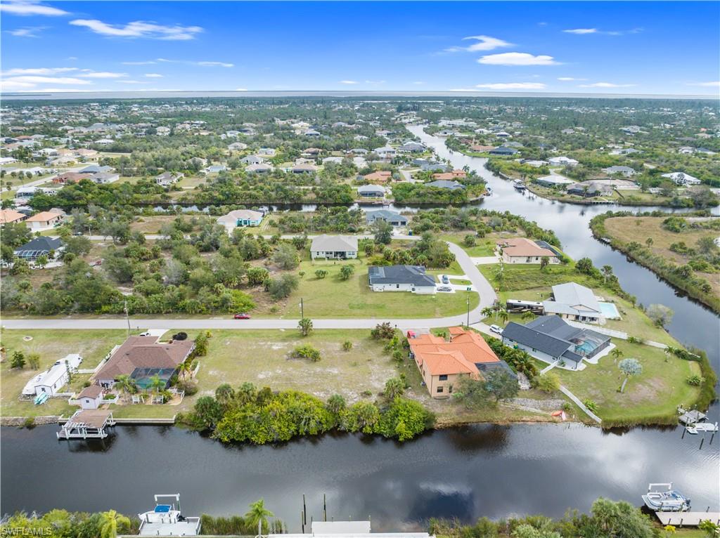 9612 President CIR photo 10