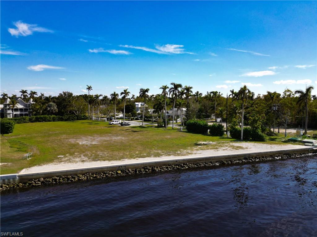 1301 Poinciana AVE photo 13