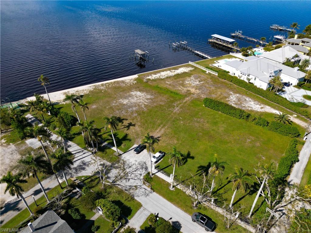 1301 Poinciana AVE photo 22