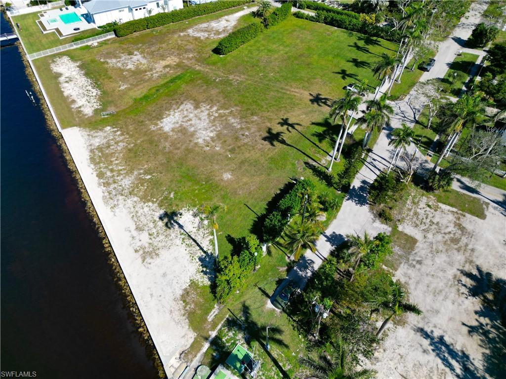 1301 Poinciana AVE photo 9