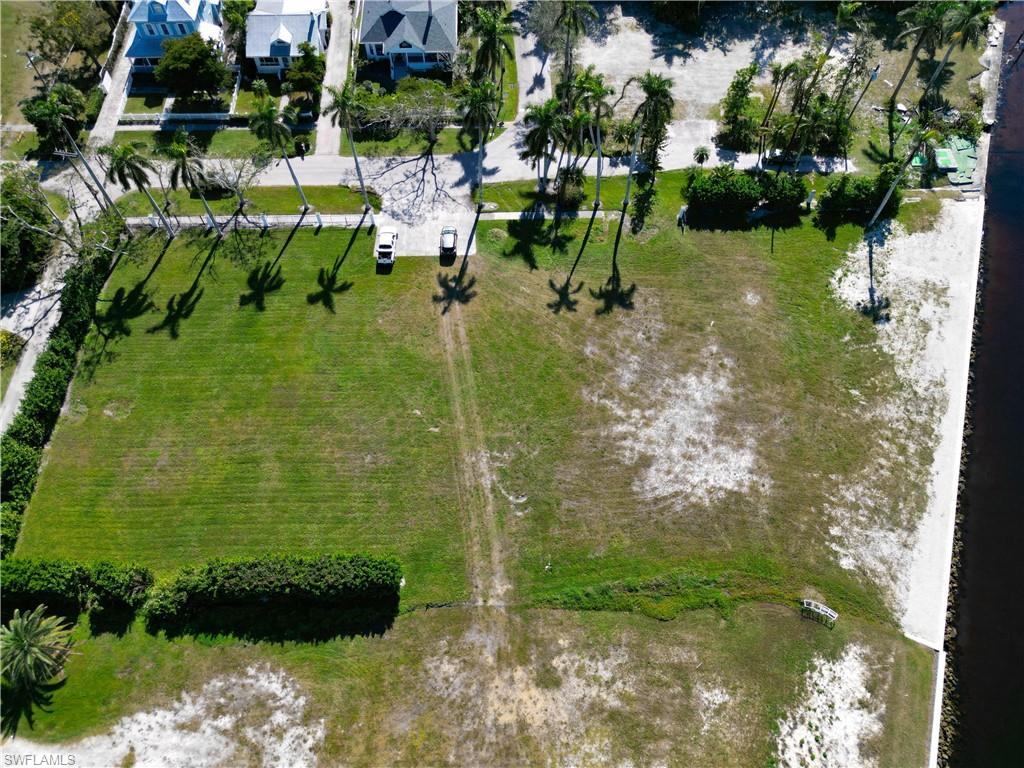 1301 Poinciana AVE photo 24