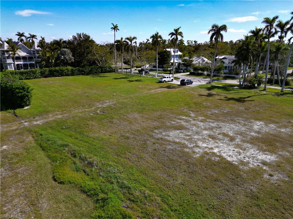 1301 Poinciana AVE photo 14