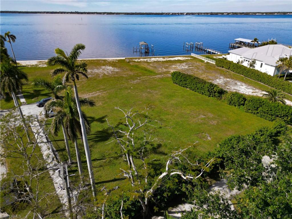 1301 Poinciana AVE photo 18
