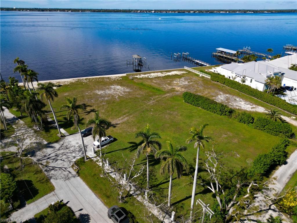 1301 Poinciana AVE photo 11