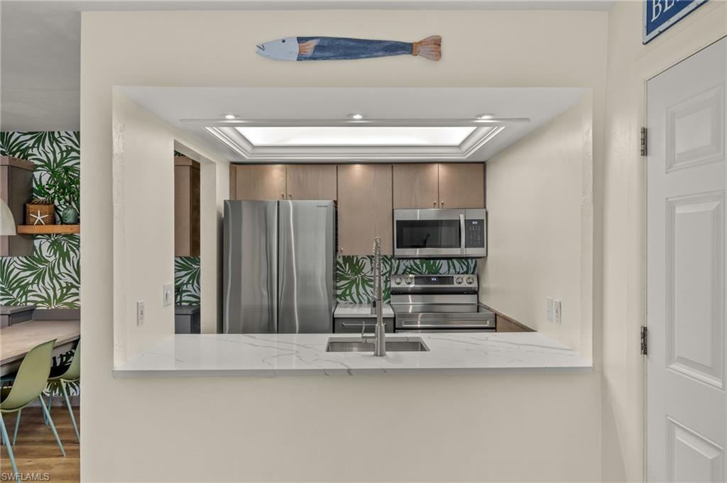 845 E Gulf DR 212 photo 12