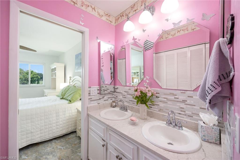 Master Bath Pretty in Pink