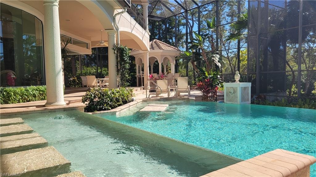 1269 Pocantico LN