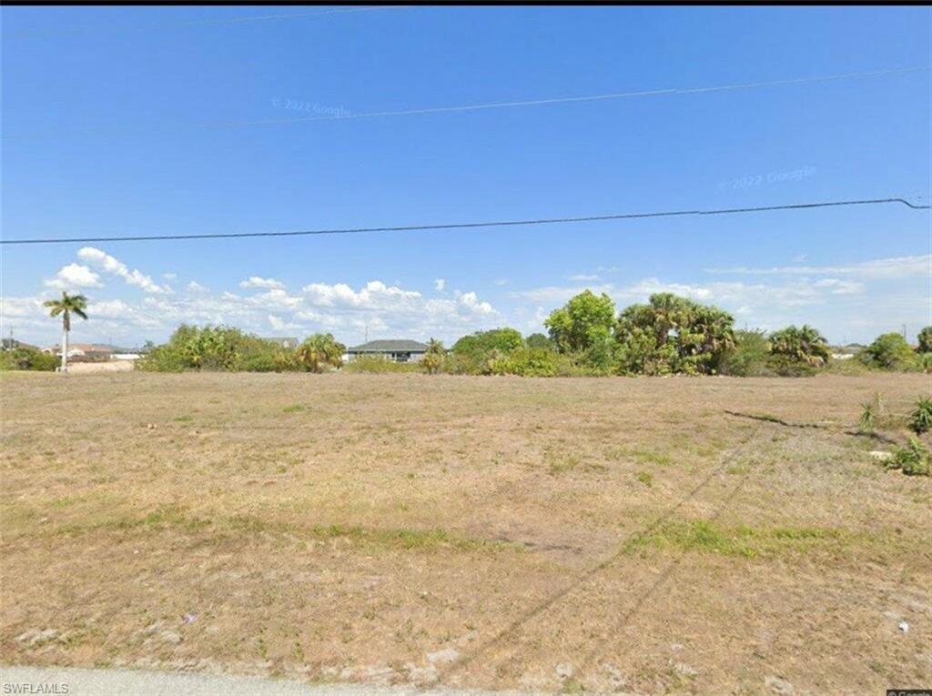 View of yard featuring a rural view
