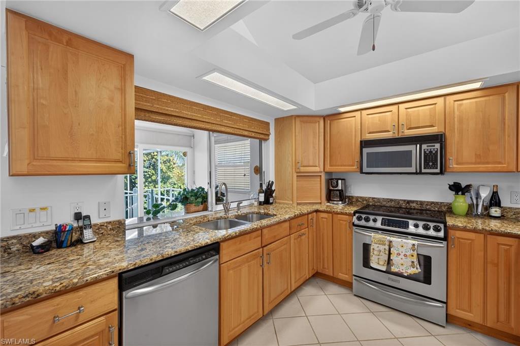 12130 Siesta DR photo 8