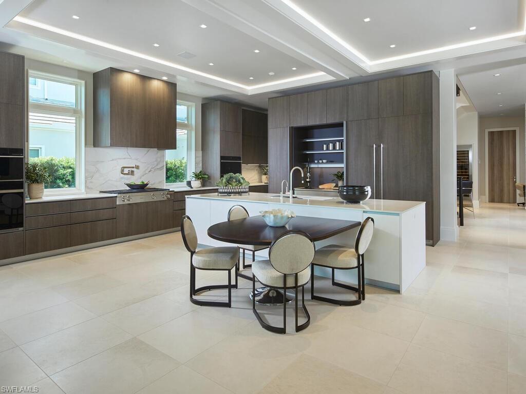 3233 Gin LN photo 6