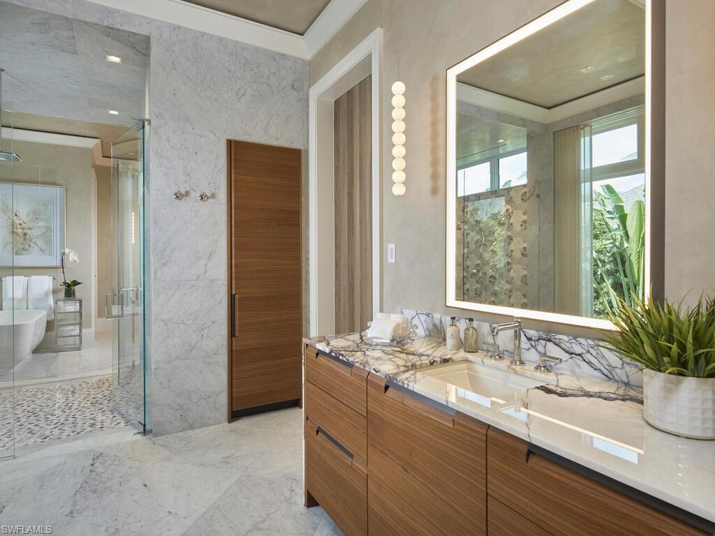 3233 Gin LN photo 11