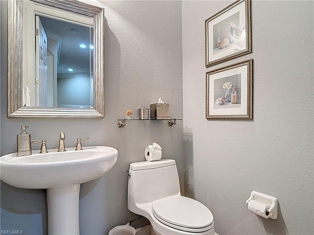 12913 New Market ST 201 photo 28