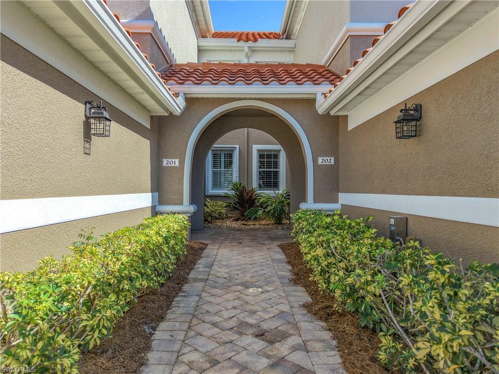 12913 New Market ST 201