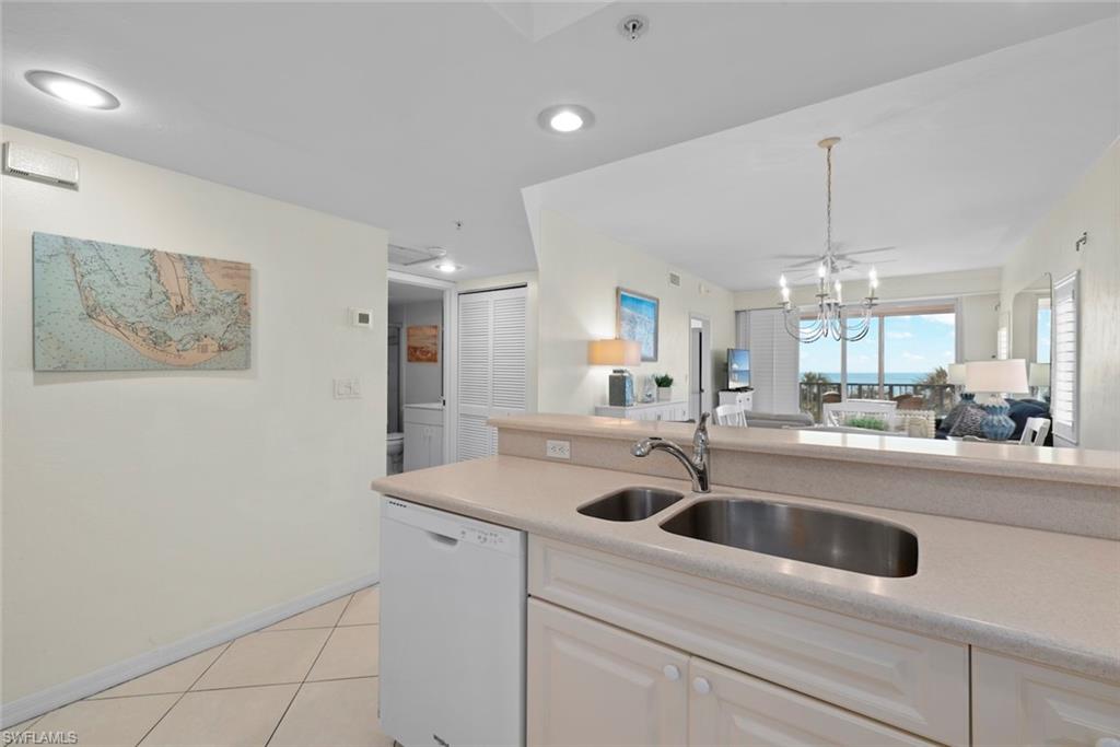255 Periwinkle WAY 5B photo 7