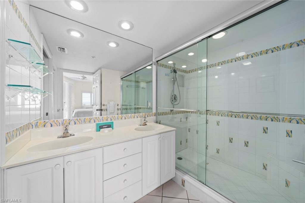 255 Periwinkle WAY 5B photo 24