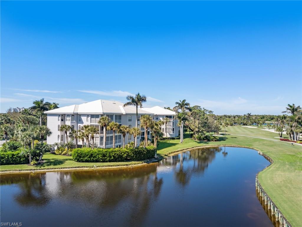 Beautiful end unit overlooking the lake and golf course