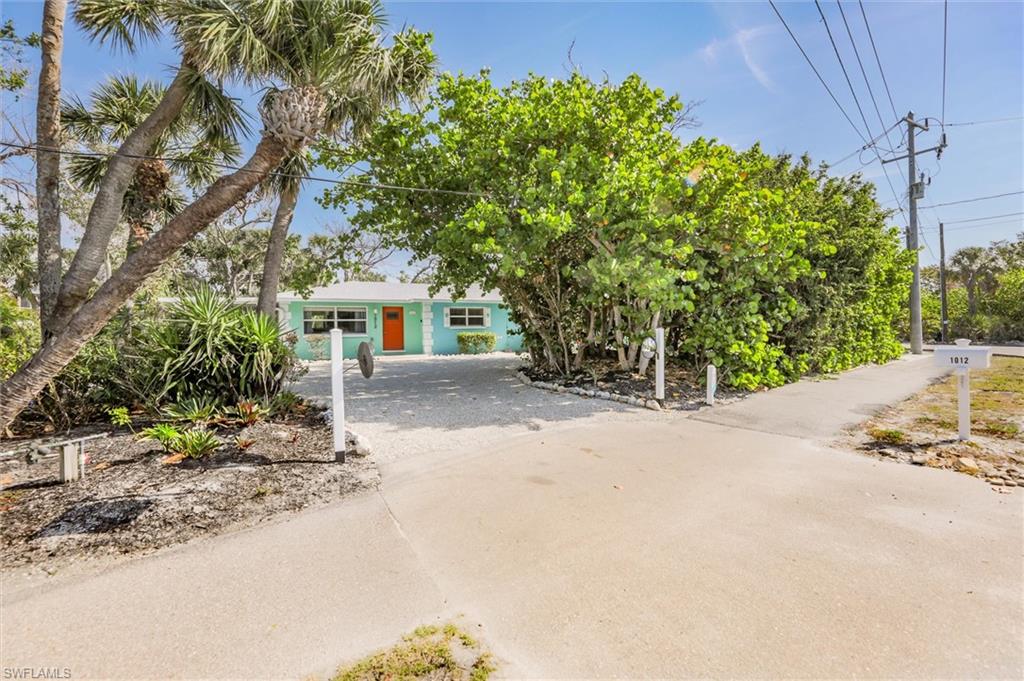 1012/1014 E Gulf DR photo 26