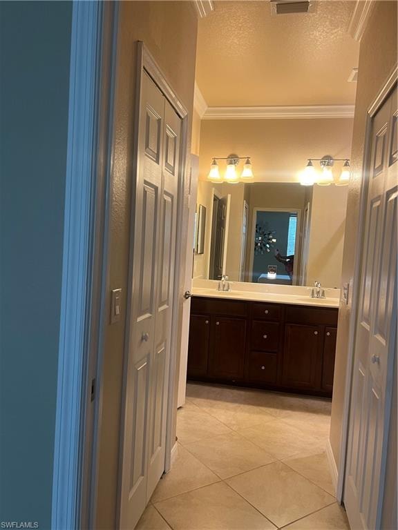 10300 Via Colomba CIR photo 18