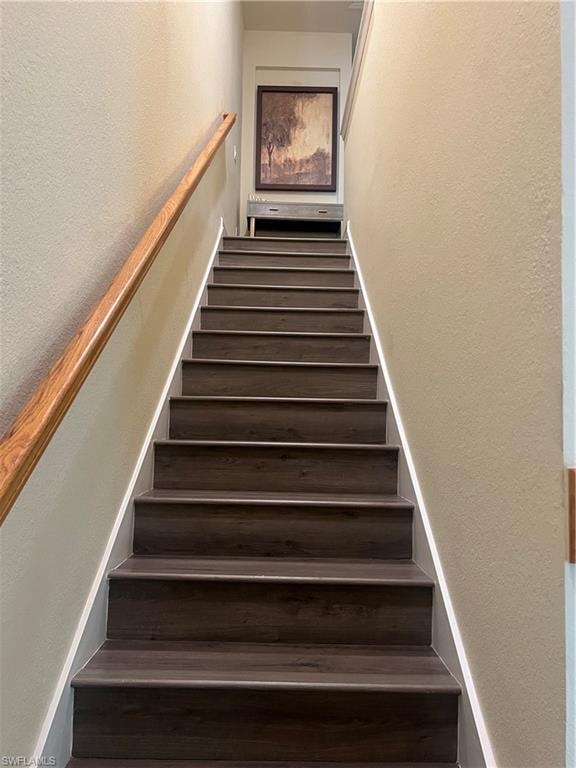 10300 Via Colomba CIR photo 11