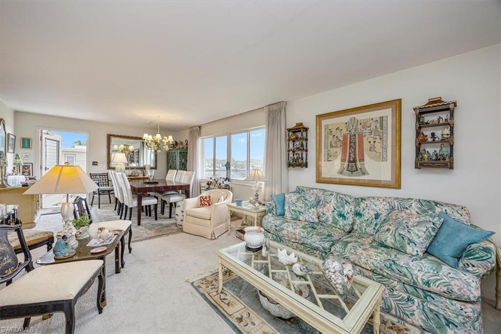 1550 Gulf Shore BLVD N W2 photo 7