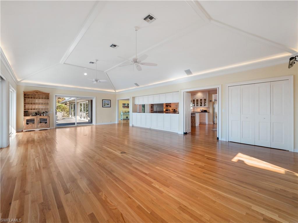 16530 Captiva DR photo 18