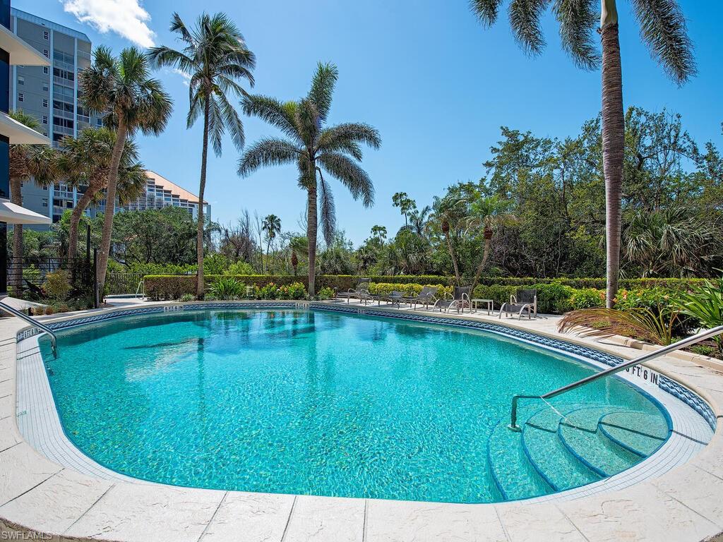 5555 Heron Point DR 1602 photo 16