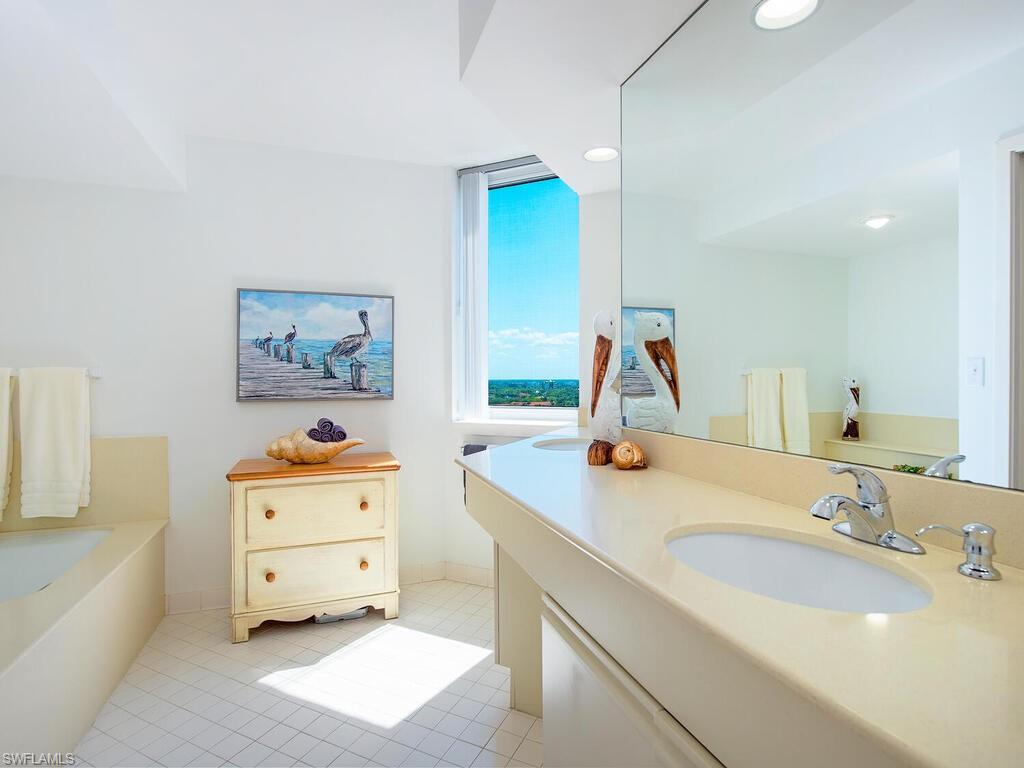 5555 Heron Point DR 1602 photo 15