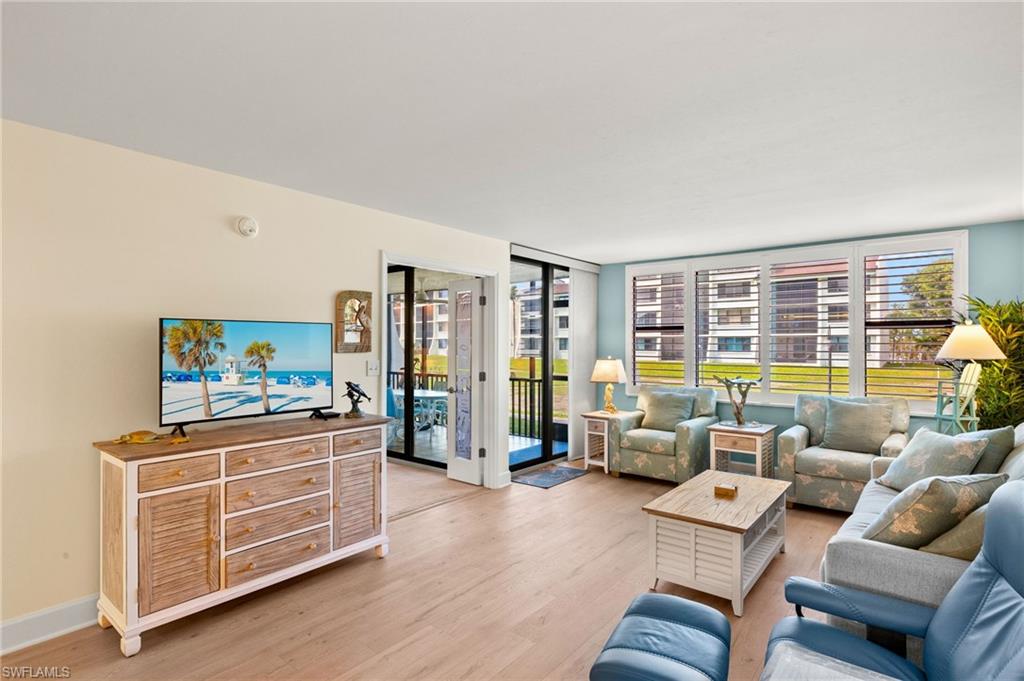 979 E Gulf DR D441